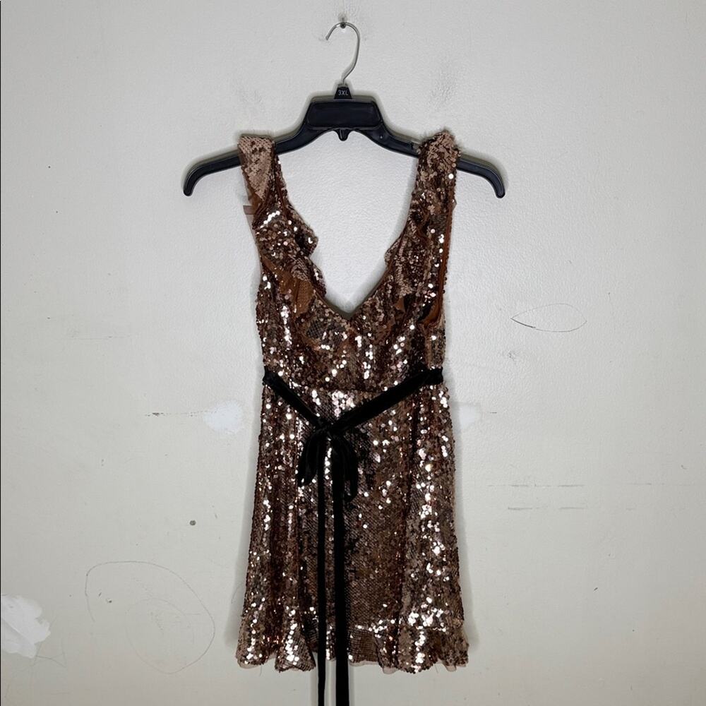 Free People Tribeca Bronze Sequin Ruffle Detail Black Ribbon Dress Small NEW! - Picture 1 of 5